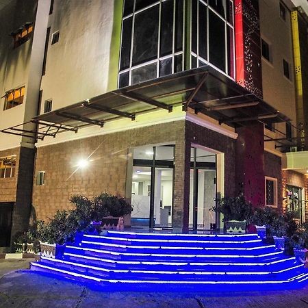 Hotel Rosebud Абуджа Екстериор снимка