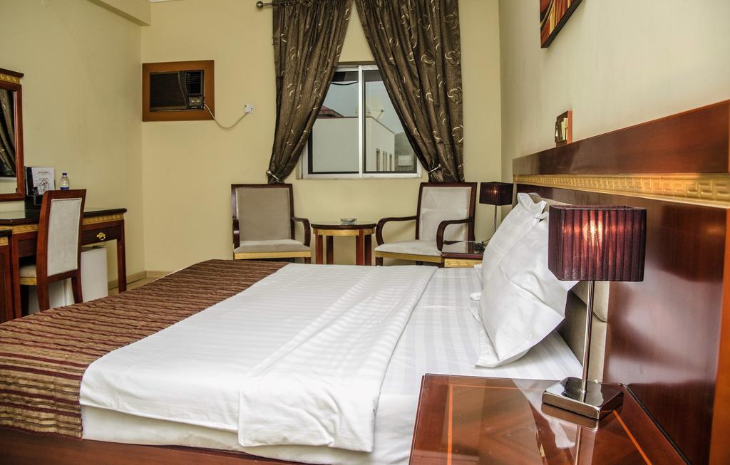 Hotel Rosebud Абуджа Екстериор снимка