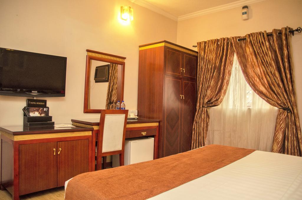 Hotel Rosebud Абуджа Екстериор снимка