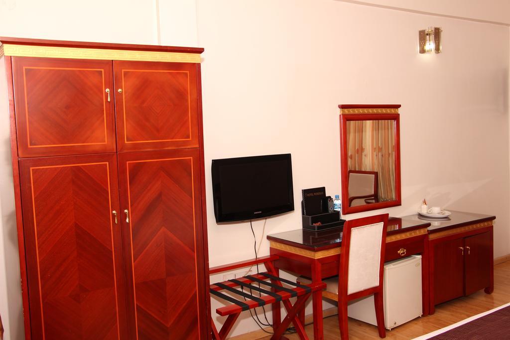 Hotel Rosebud Абуджа Екстериор снимка
