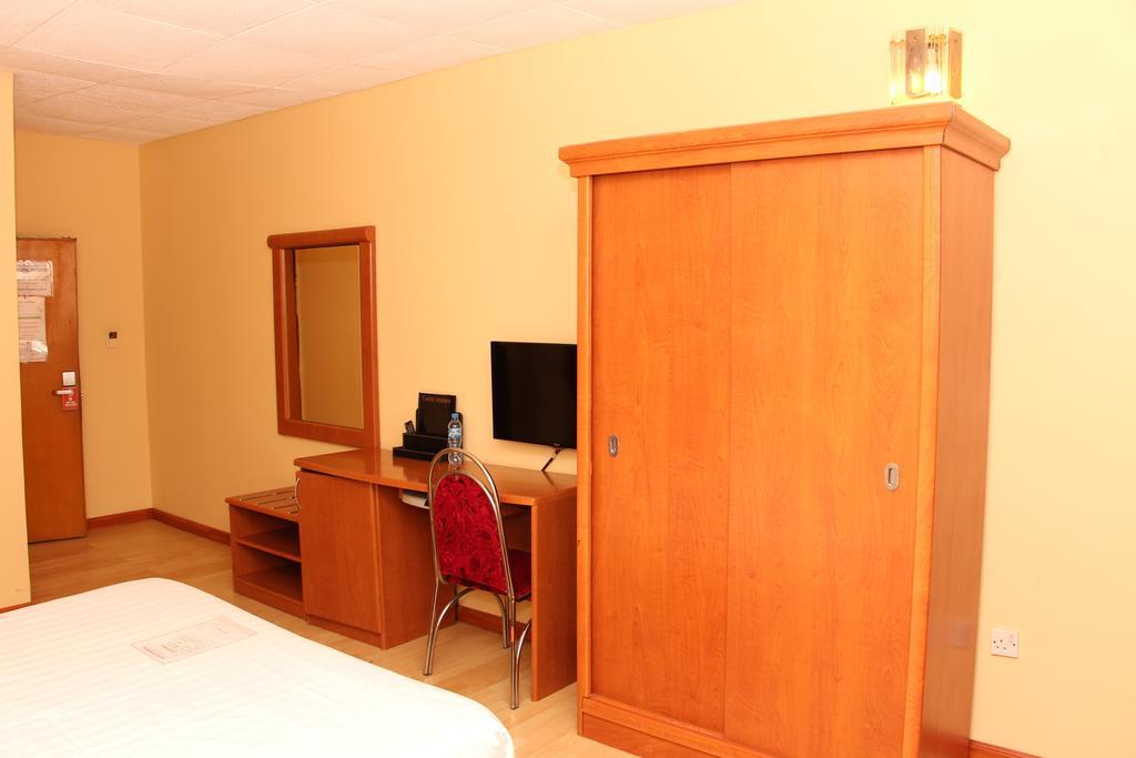 Hotel Rosebud Абуджа Екстериор снимка