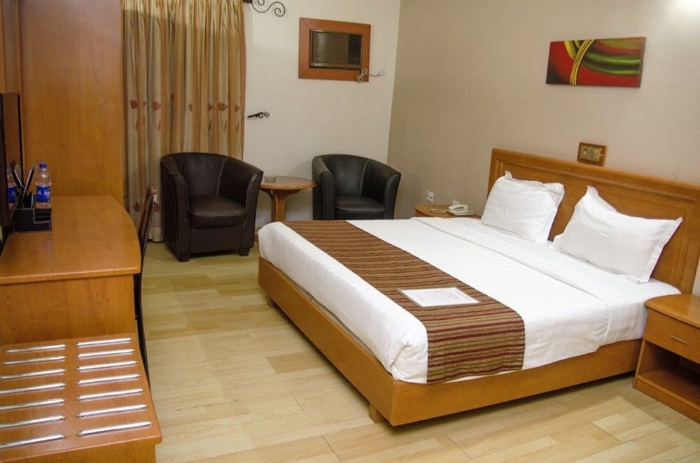 Hotel Rosebud Абуджа Екстериор снимка